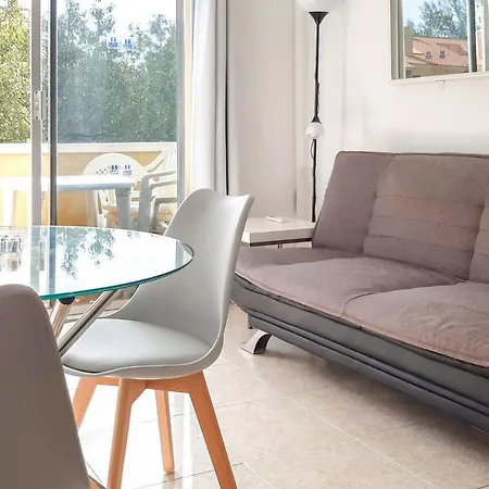 Stunning In Chapas With 1 Bedrooms, Wifi And Outdoor Swimming Pool Apartamento *